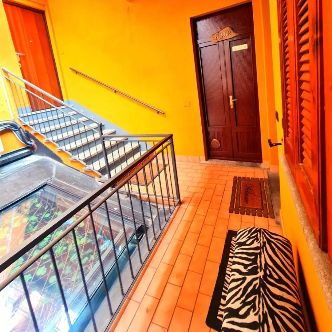 Shabby Chic Bed & Breakfast Albavilla 0*,